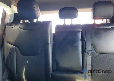 2022 Jeep Compass Latitude из США, поврежденный, VIN 3C4NJCBBXNT234661